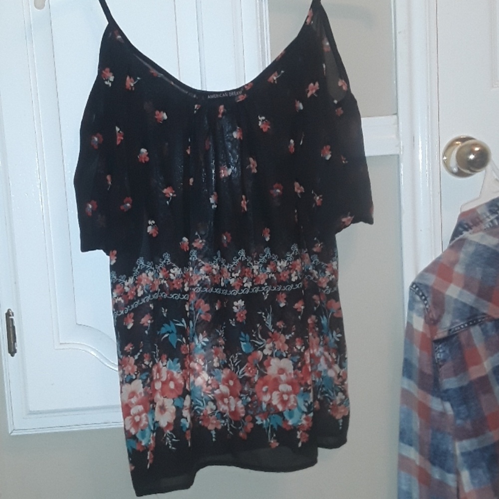 Peek a boo shoulder blouse